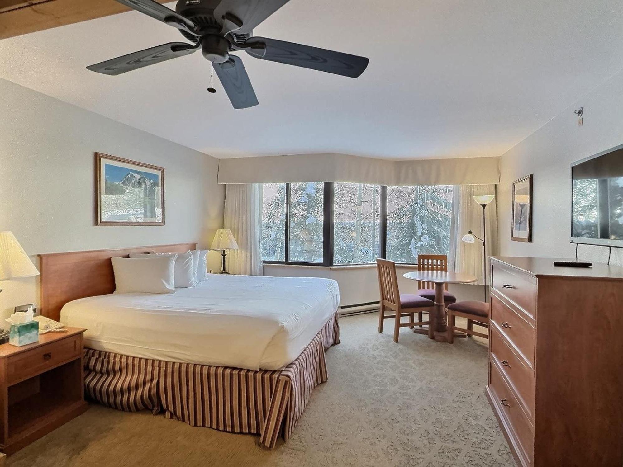 Studio 211 - Perfect Location With Pool And Hot Tub Crested Butte Exterior photo